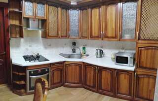 Апартаменты Подолье Зодчих 5 Винница Улучшенный четырехместный номер-19