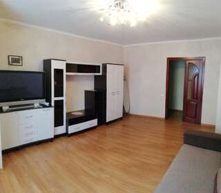 Апартаменты Подолье Зодчих 5 Винница Улучшенный четырехместный номер-4